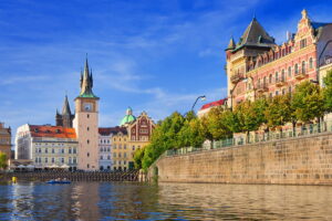 How to Choose the Best 5-Star Hotel in Prague?
